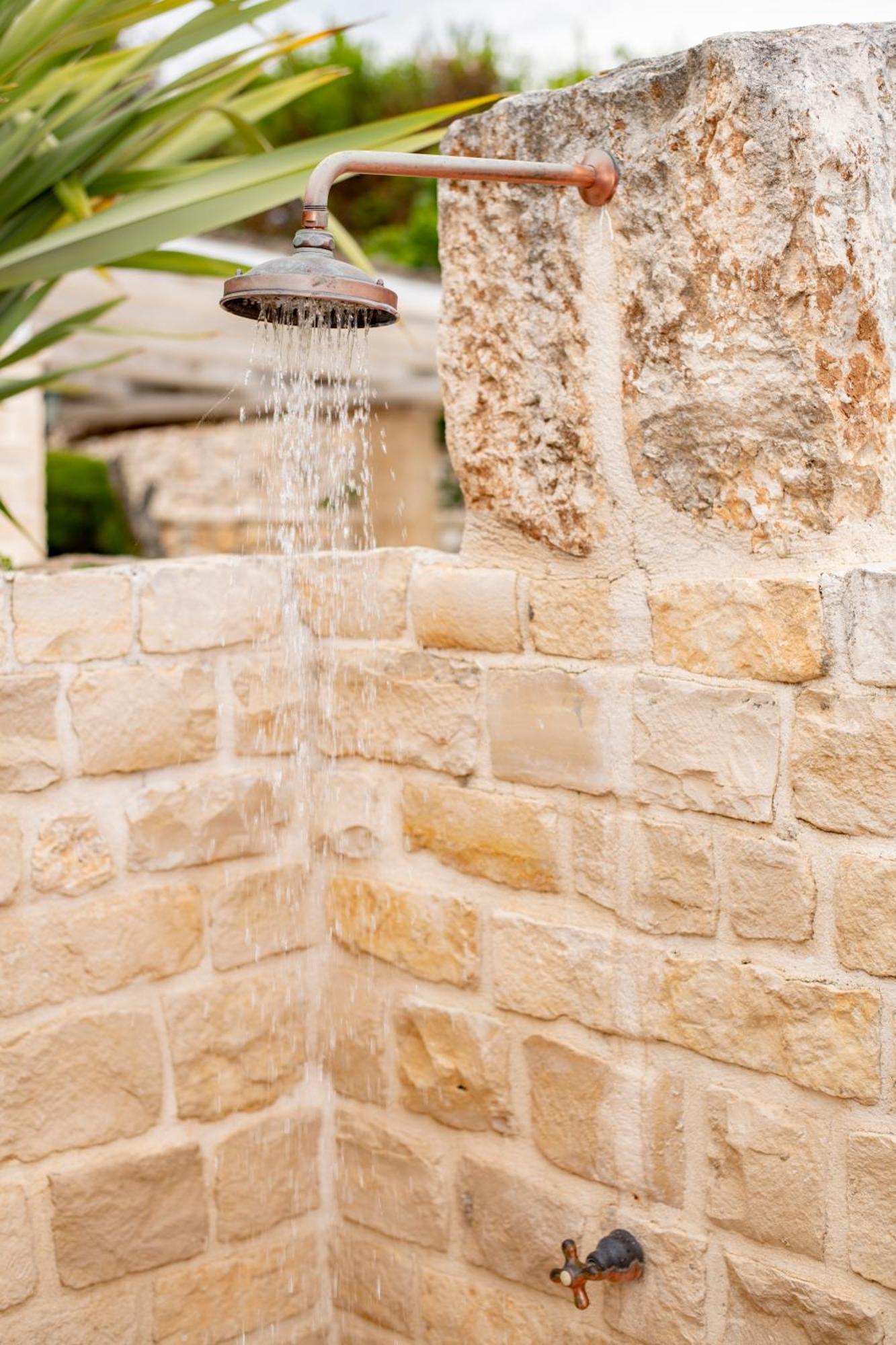 فيلا Trulli Arco Antico لوكوروتوندو المظهر الخارجي الصورة