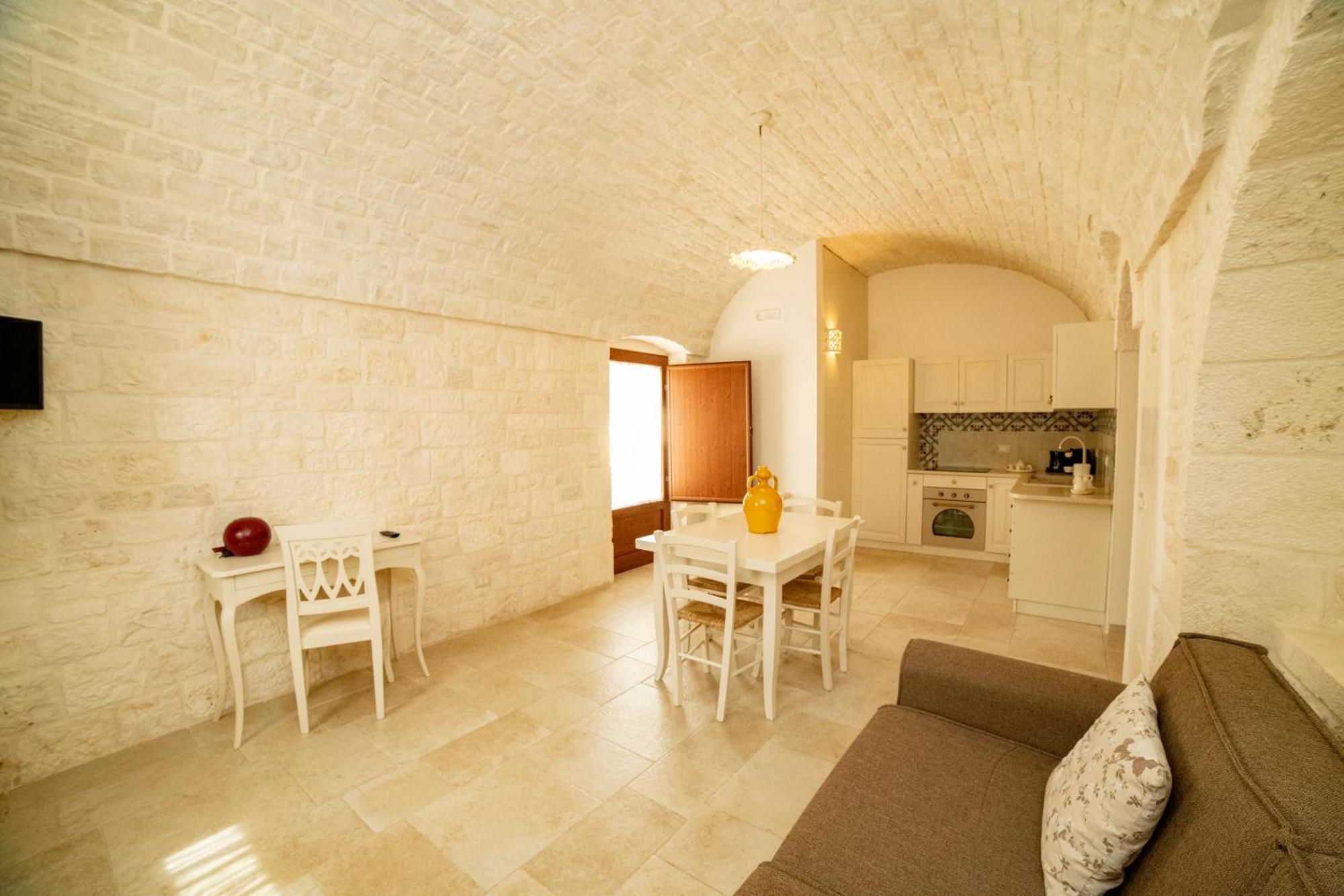 فيلا Trulli Arco Antico لوكوروتوندو المظهر الخارجي الصورة