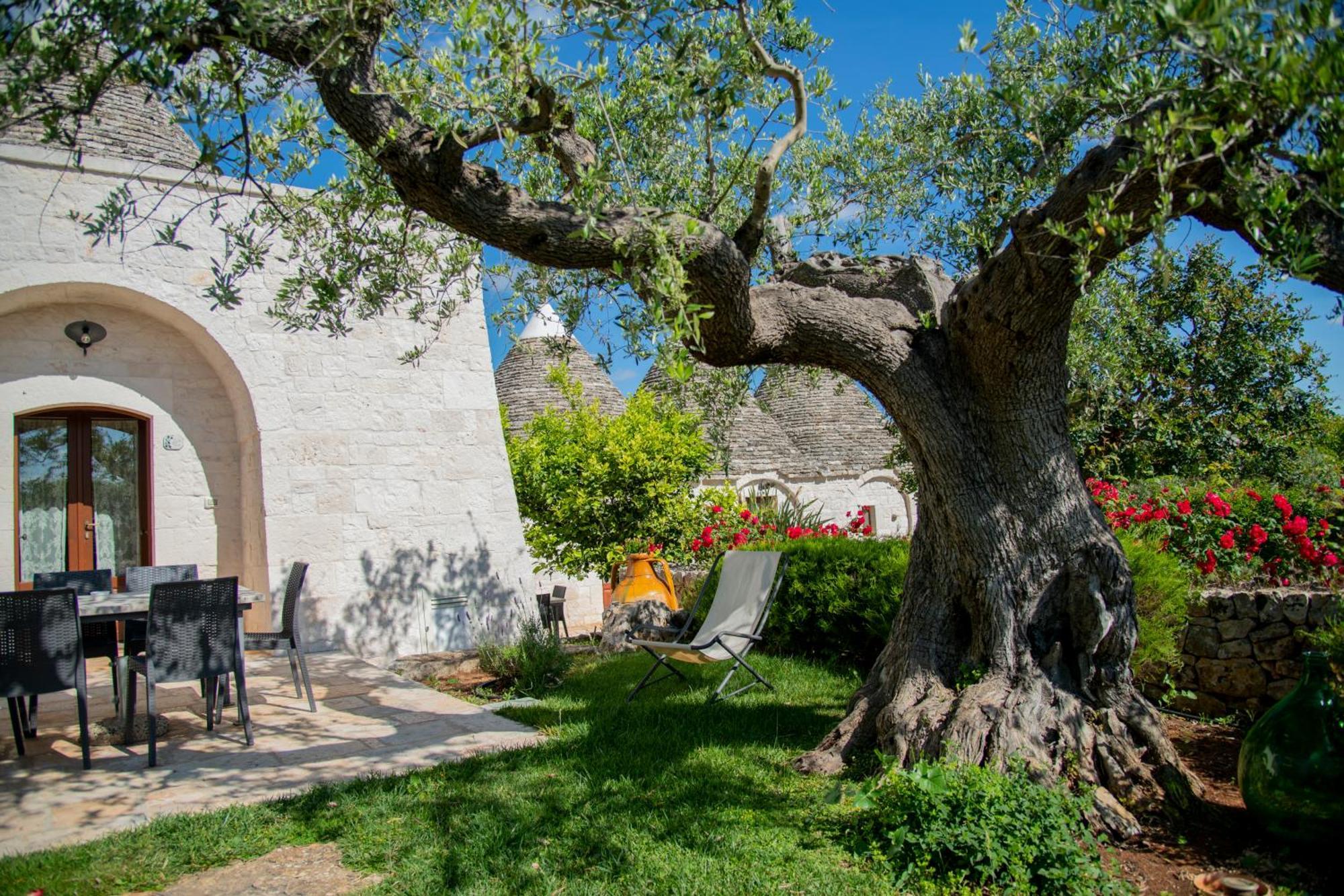 فيلا Trulli Arco Antico لوكوروتوندو المظهر الخارجي الصورة